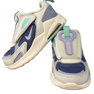Nike Infant Toddler Air Max Bolt Slip On Running Shoes Size 6